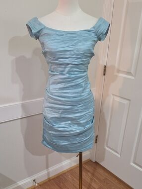 Kathryn Grace for Kannons Crushed Taffeta Off-The-Shoulder Cocktail Dress-Size 6